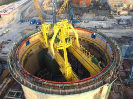 環吊安裝完成，華龍一號示范項目防城港核電3號機組“加冕”進入倒計時