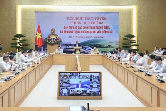 越南總理:8月啟動南北高鐵與老街-河內-海防鐵路項目征地清理工作